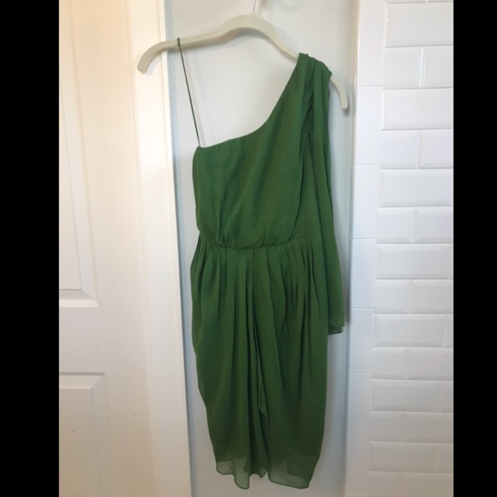 Green One Shoulder dress
